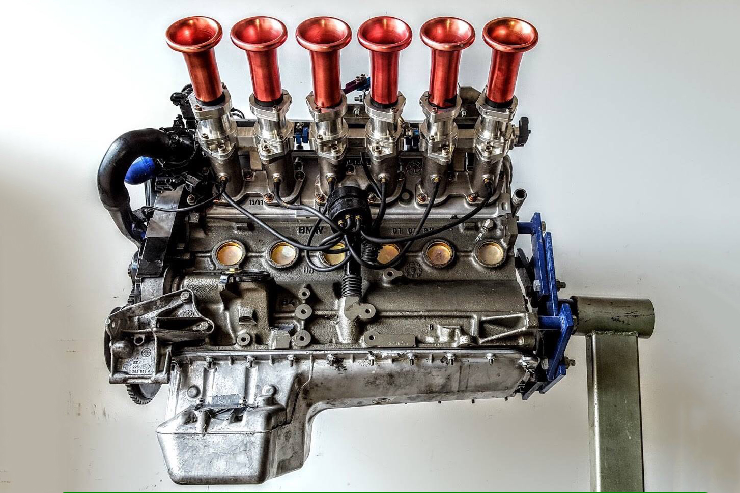 Frank’s E30 M20B25 build to 3.1L with RHD ITB kit / 排氣量 3,100cc 搭載 RHD 六喉直噴系統的 M20 引擎 | JNK Motorsport by TAG Engineering Group