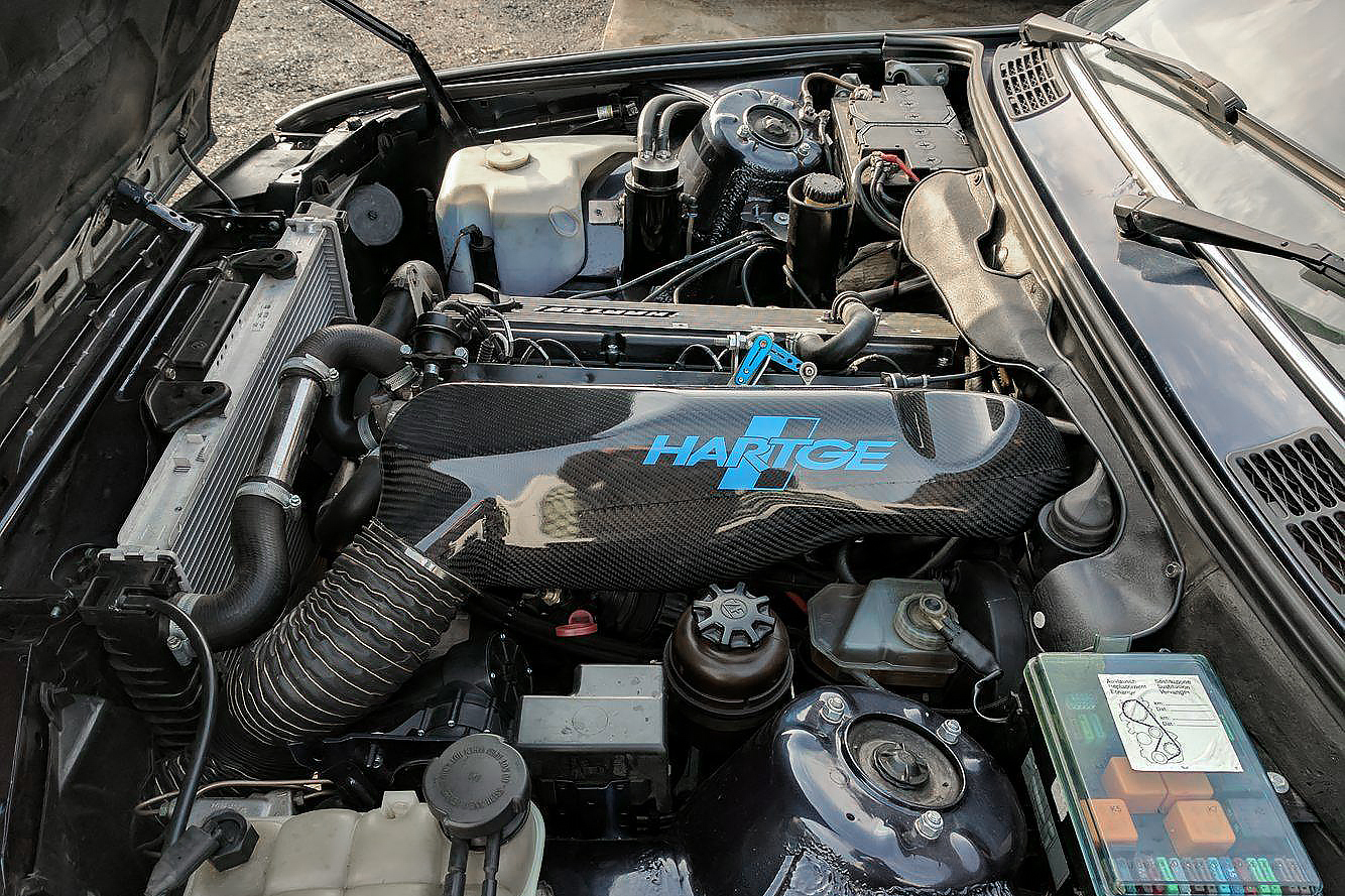 Lain’s BMW E30 Hartge H27 M20B31 搭配 RHD M20 六喉直噴,290P 325Nm 動力輸出 | JNK Motorsport by TAG Engineering Group