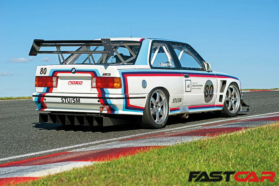 現代與經典融合的紳士野獸 – Special BMW E30 M3 Race Car 2022 In The End!!!! | JNK Motorsport by TAG Engineering Group