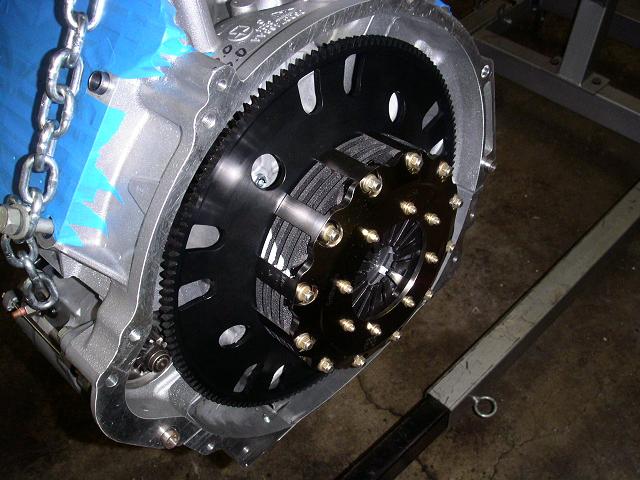 TILTON Engineering 競技離合器材質及特性介紹- 金屬 / 陶瓷金屬 / Carbon-Carbon | JNK Motorsport by TAG Engineering Group