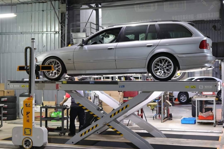 Projects | JNK Motorsport by TAG Engineering Group