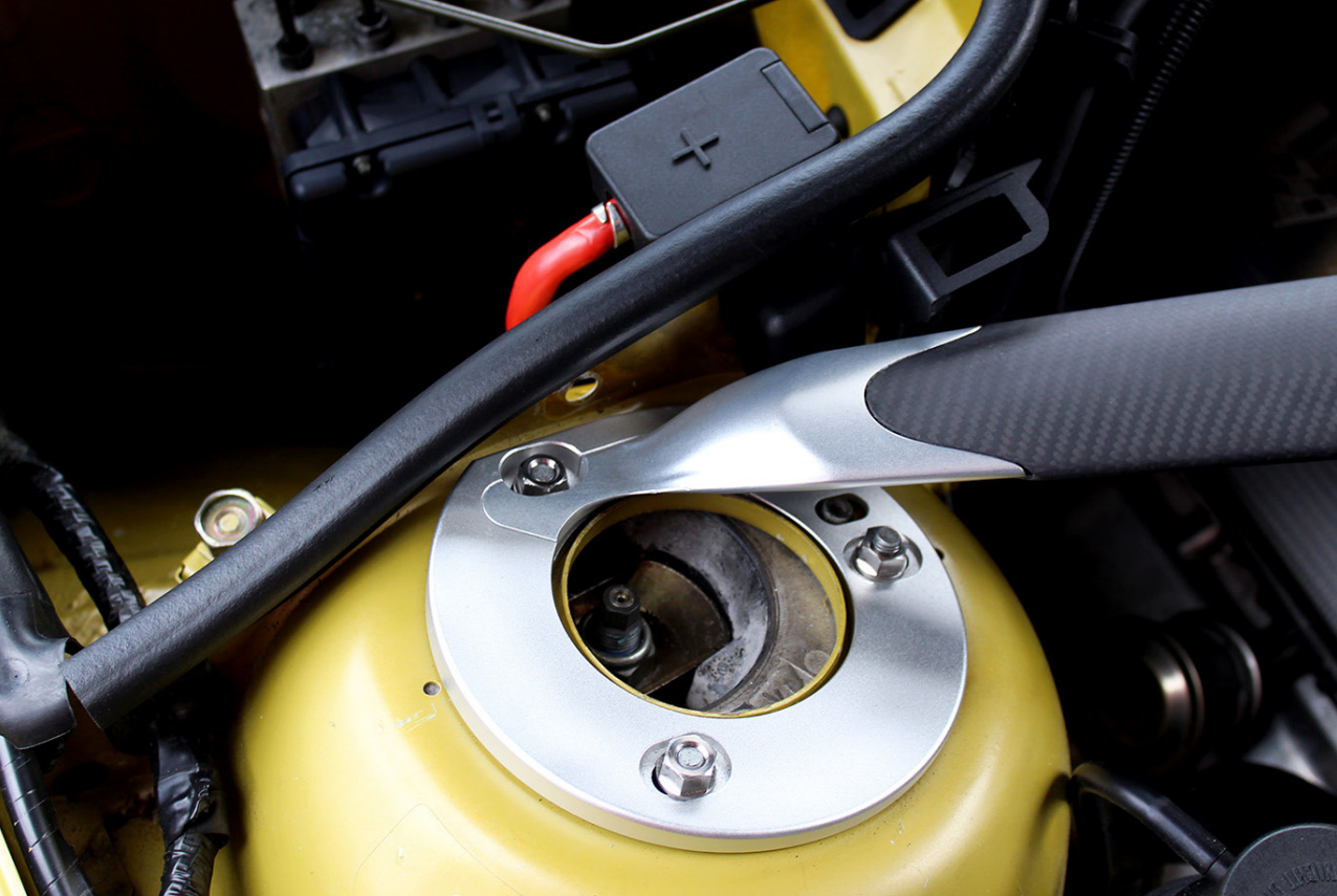 Karbonius High-End M Performance Type Carbon Front Top Strut Bar For BMW E46, E46 M3/CSL 碳纖維前上拉桿 | JNK Motorsport by TAG Engineering Group