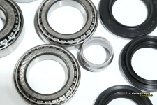 BMW 210mm Large Case Differential Bearing, Oil Seal Rebuild Kit For BMW E36 M3, E46 M3, E39 M5 差速器軸承, 油封翻修套件組 (210mm適用) | JNK Motorsport by TAG Engineering Group